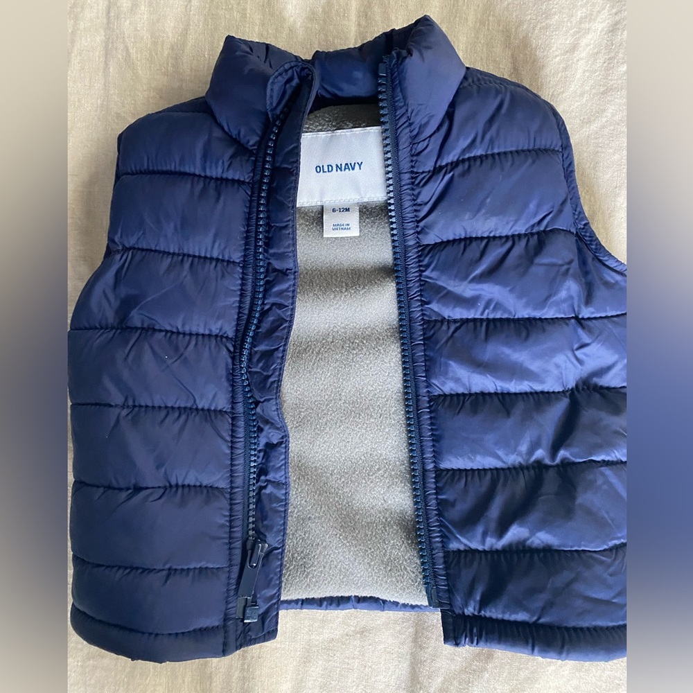 Old Navy Puffer Vest